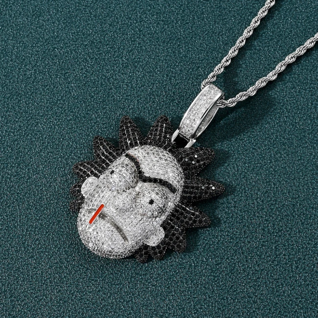 кулон зі стразами