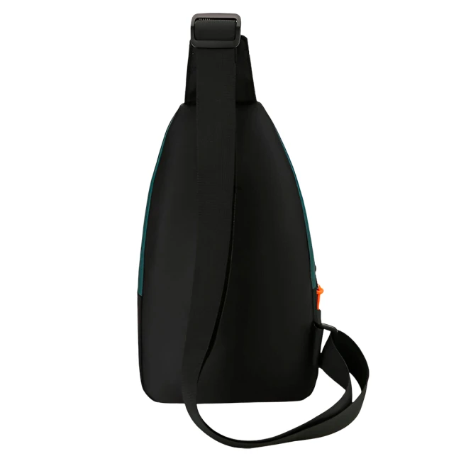 рюкзак треугольной формы