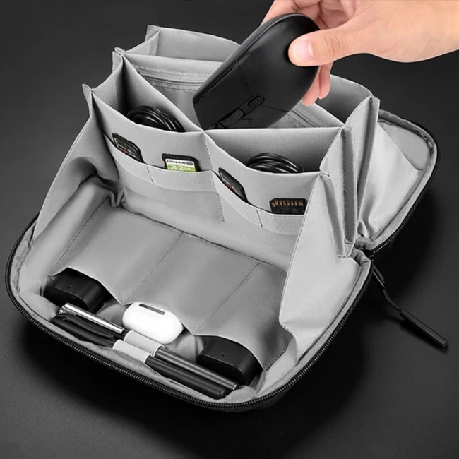 кейс для проводов и зарядок