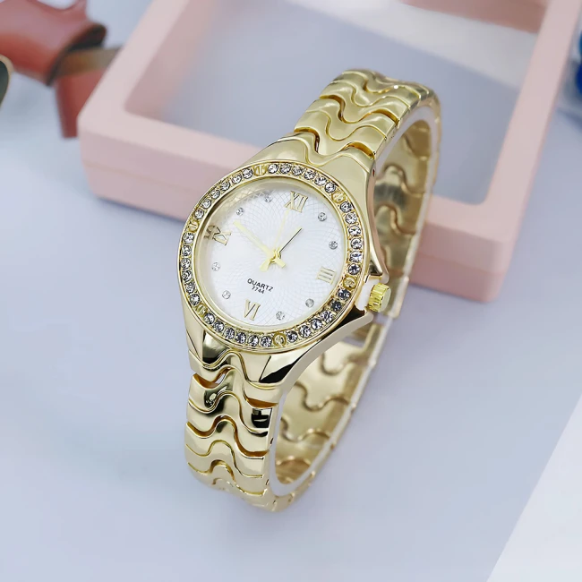 жіночий наручний годинник