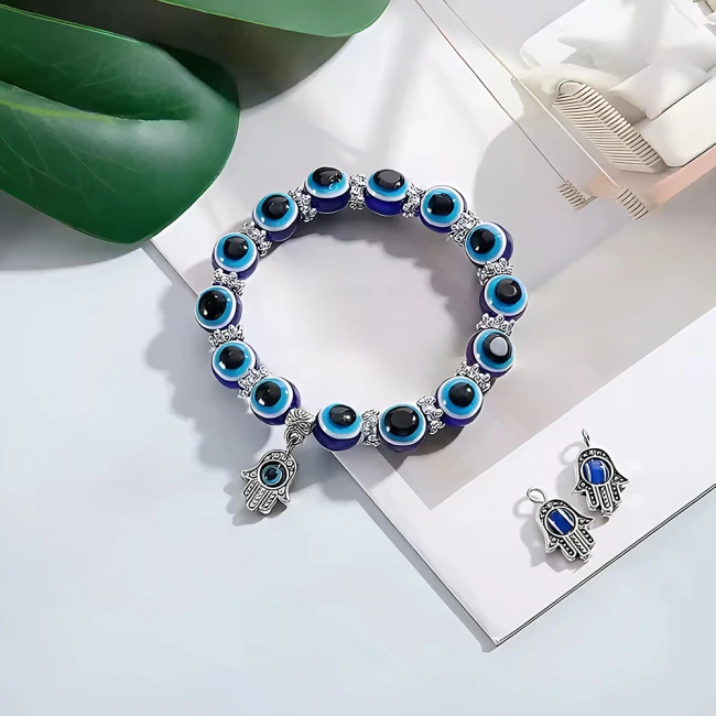 браслет з рукою фатіми