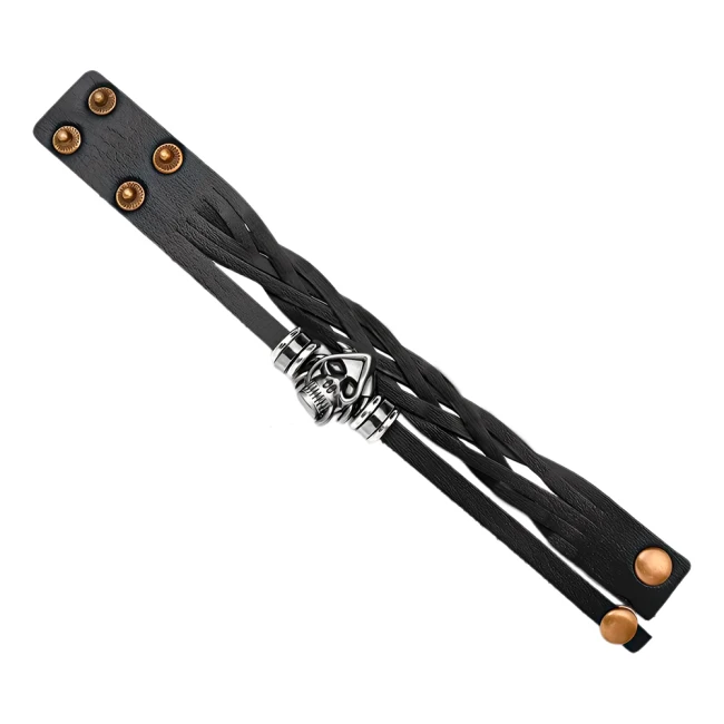 браслет на запястье