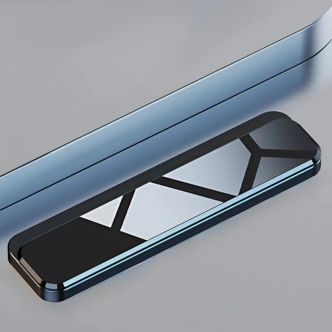 автовізитка з номером телефону