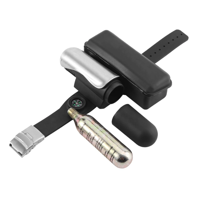 рятувальний браслет на воді