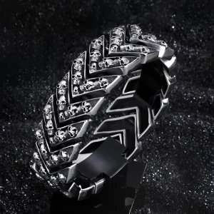 браслет на мужскую руку