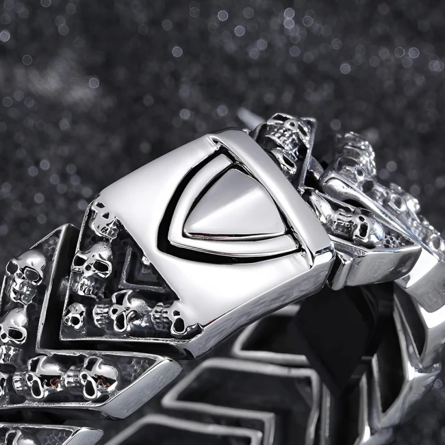 мужской браслет череп