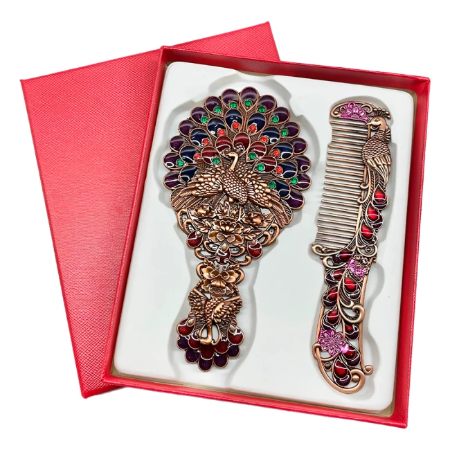 зеркало и гребешок