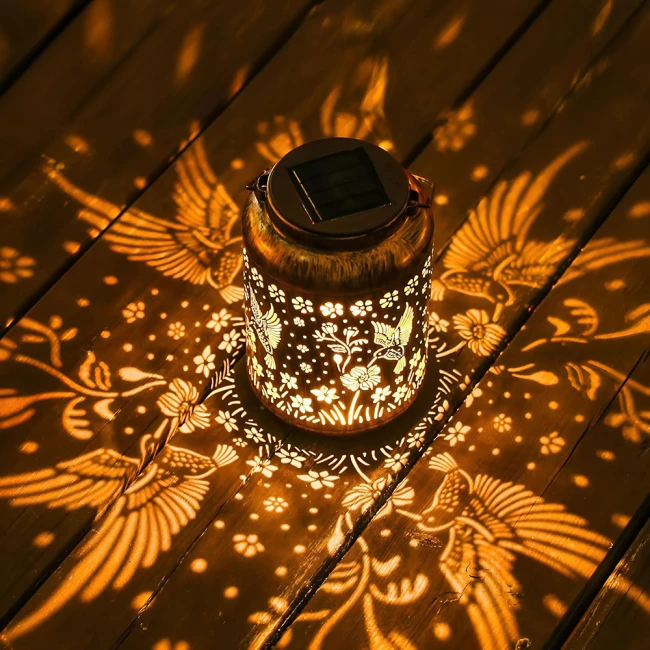 світильник на сонячній батареї