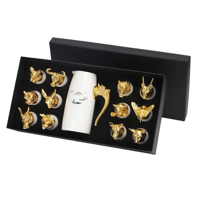 рюмки и графин