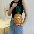 сумка в виде ананаса
