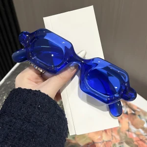 Жіночі сонцезахисні окуляри в напівпрозорій оправі жіночі сонцезахисні окуляри