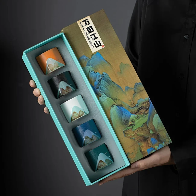 комплект чайных чашек