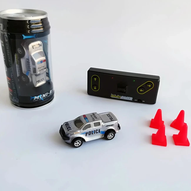 машинка с пультом управления