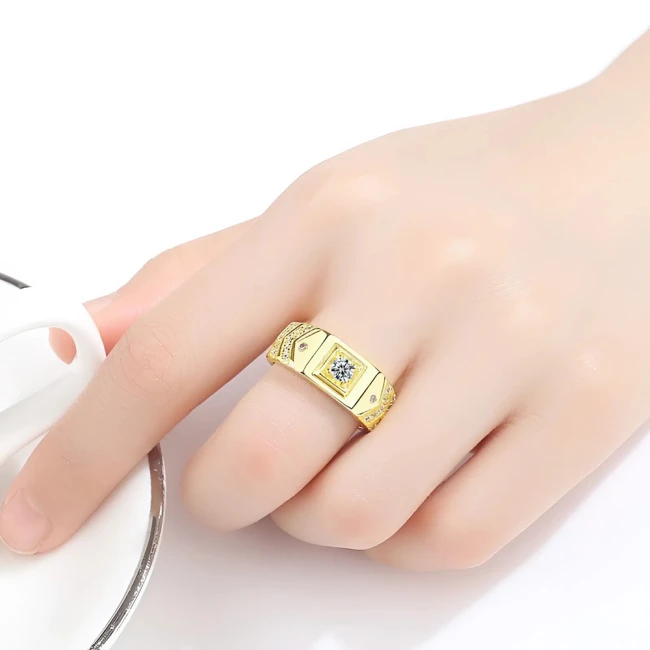 каблучка зі стразами