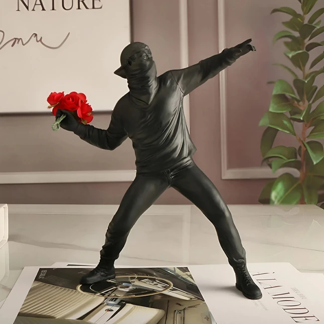 поп-арт статуэтка