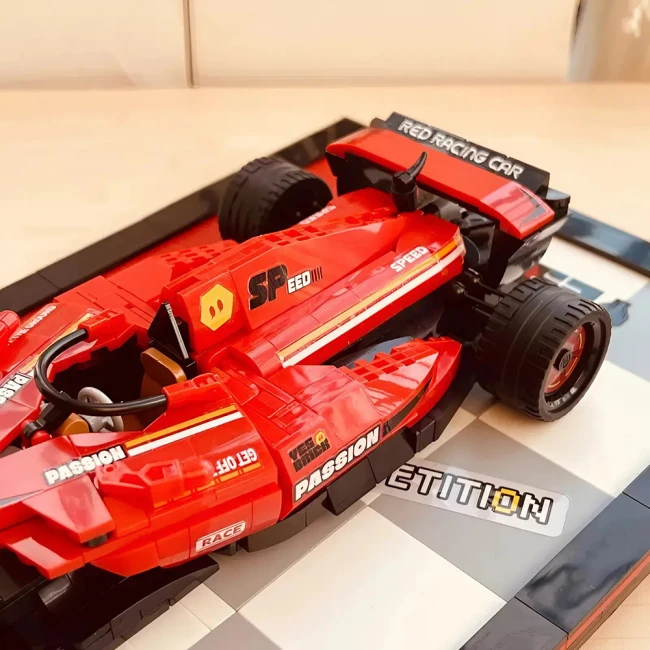 конструктор гоночна машина