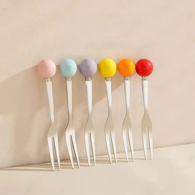 подставка под шпажки