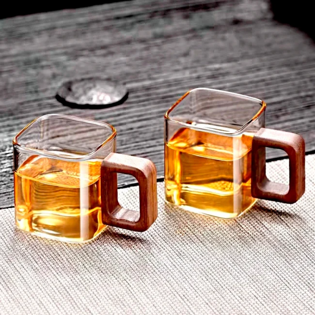 стеклянные чашки