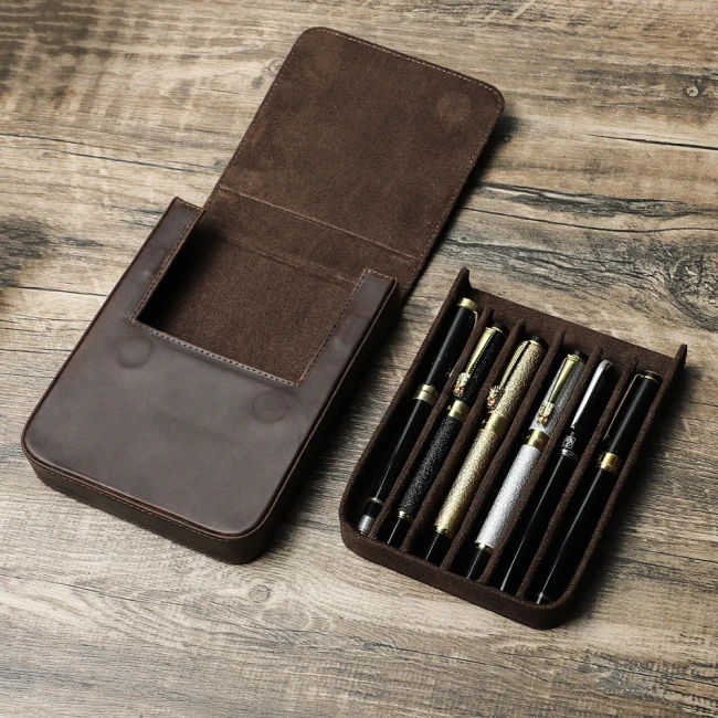 кожаный пенал