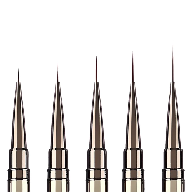 набор кистей лайнеров