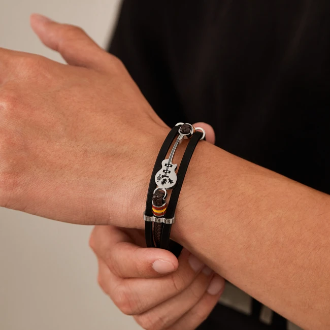 браслет з гітарою