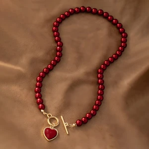 Ожерелье из бусин с подвеской в виде сердца ожерелье из бусин