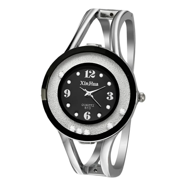 часы с круглым циферблатом