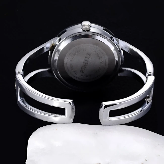 наручные часы со стразами