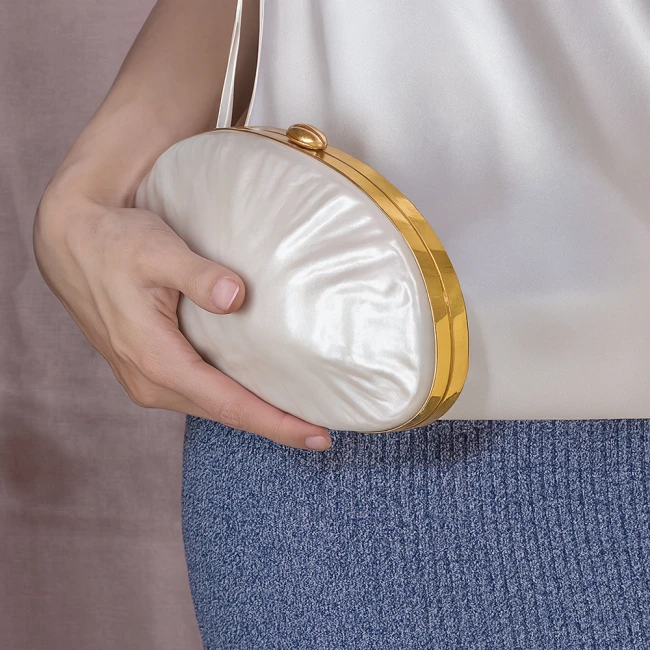 клатч ракушка