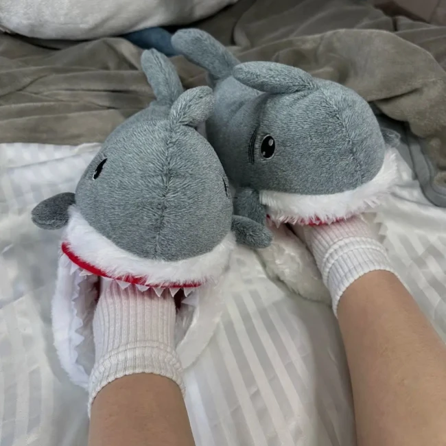 капці-акули