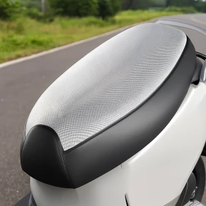 чехол на сиденье скутера