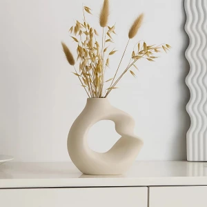 керамическая ваза