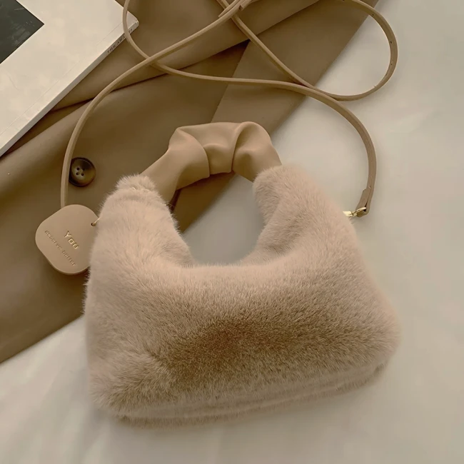 пухнаста сумка