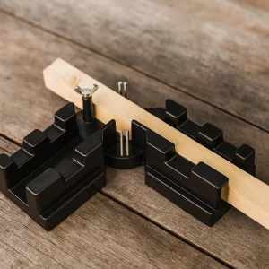 Угловое стусло для плинтусов стусло для плинтусов