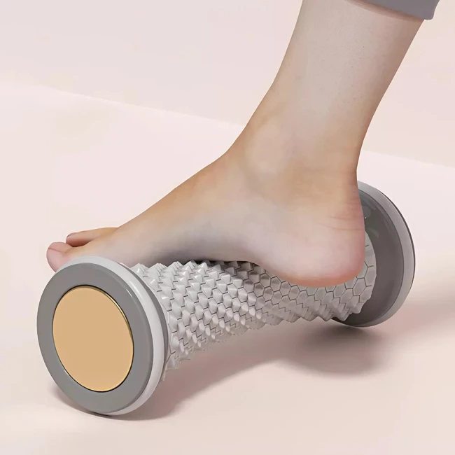 ролик для массажа ног