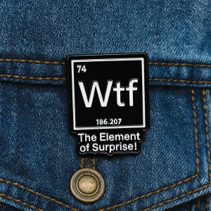 значок на рюкзак