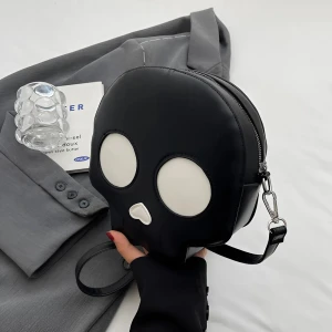 Жіноча сумка через плече у вигляді черепа жіноча сумка через плече