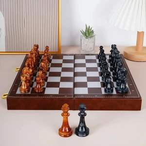 настольные шахматы