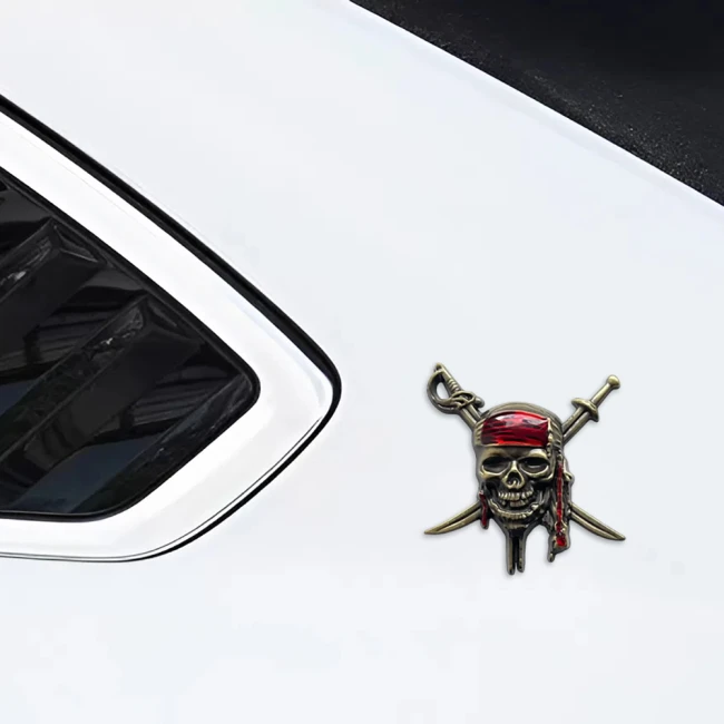 металева наклейка на авто