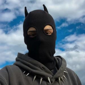 Чорна балаклава з вушками балаклава з вушками