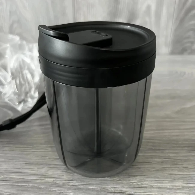 банка-таблетниця