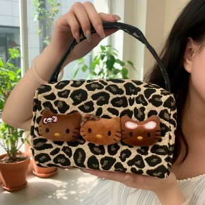 Сумка Hello Kitty з леопардовим принтом сумка Hello Kitty