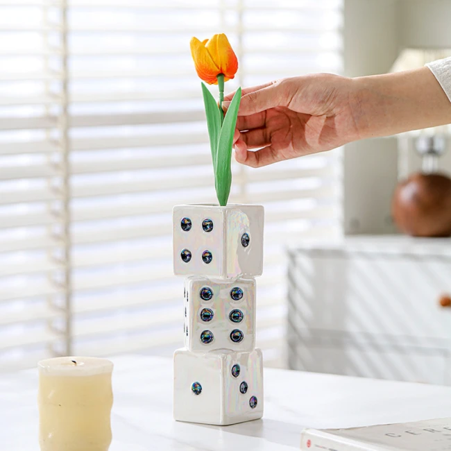 ваза в виде кубиков