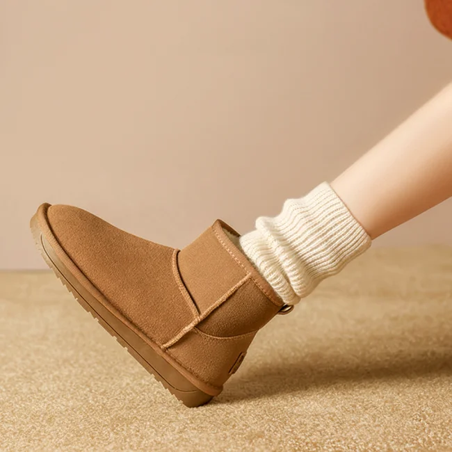 уггі із замші