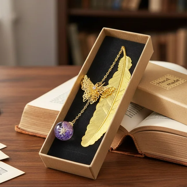 закладка для книги перо