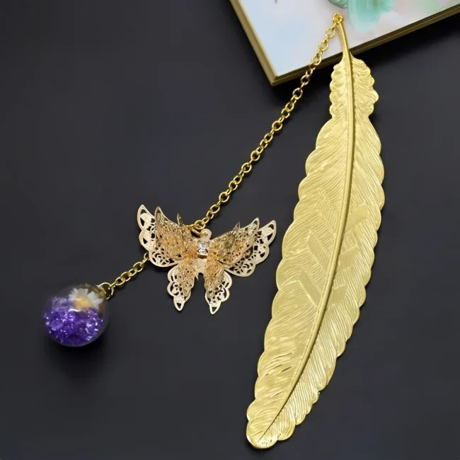 закладка с цепочкой