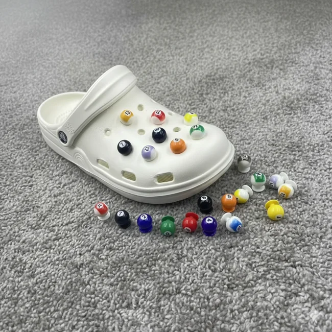 аксесуари на крокси