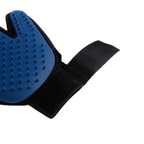 рукавица для вычесывания кошек