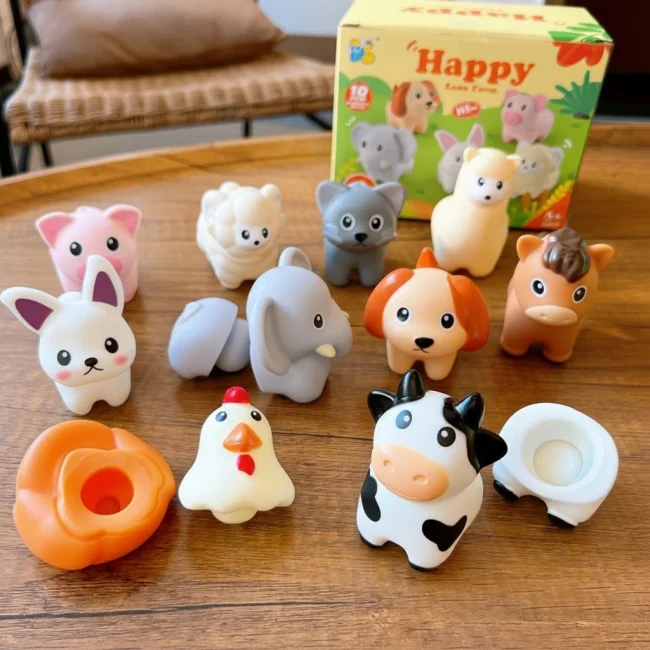 дитячий набір з фігурками тварин