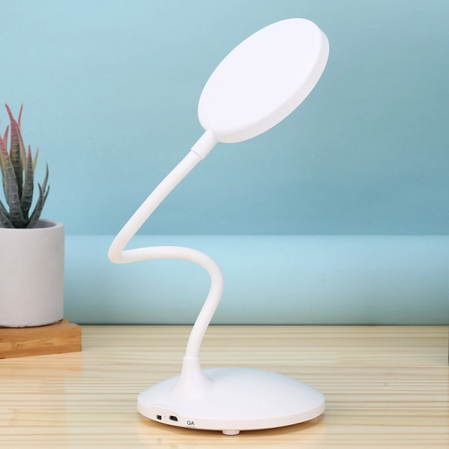 настольная лампа от юсб